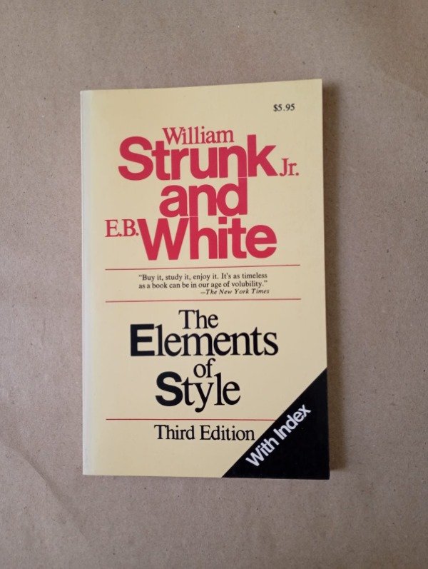 Producto - The elements of style - Strunk White - Allyn and Bacon 2000
