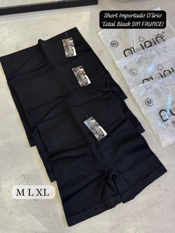 Producto - SHORT D'LIRIO TOTAL BLACK SIN FRUNCE - 0