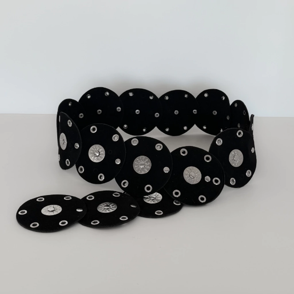 Producto - Cinto faja círculos gamuza