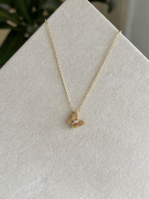 Producto - Collar Mariposa con Cristal Acero Blanco