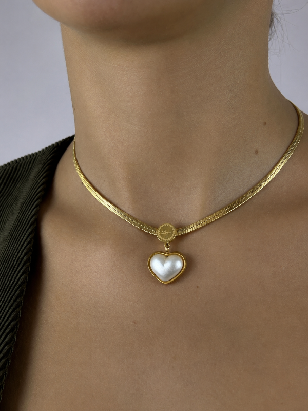 Producto - COLLAR PERLA CORAZON DORADO 1026