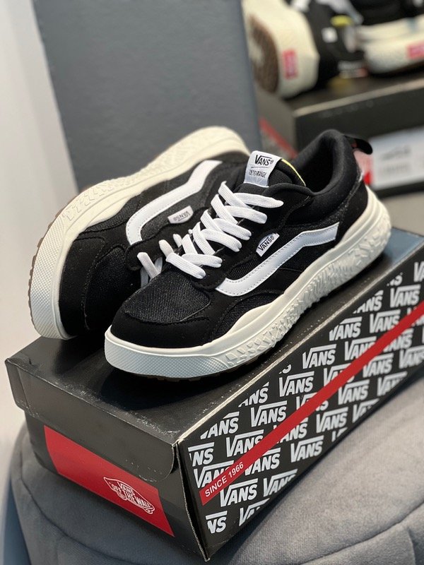 Producto - ULTRARANGE VR3 NEGRA - 3