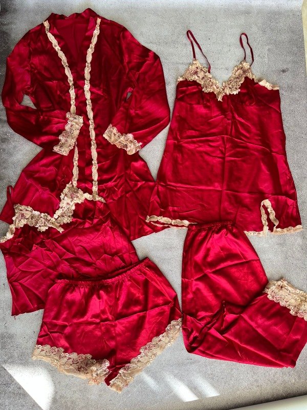 Producto - Set 5 piezas ROJO - COD 4935