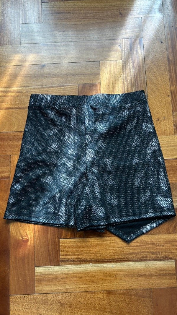 Producto - SHORT POLLERA YAYI