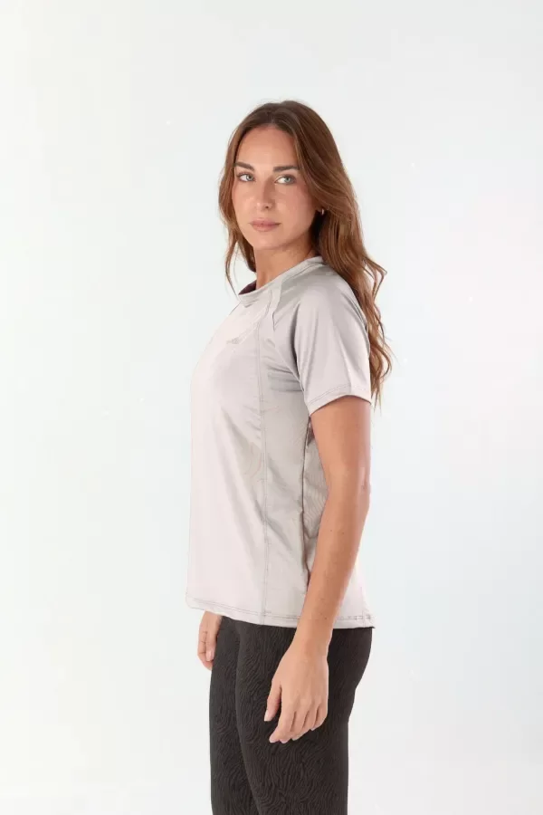 Producto - REMERA LASER RUN BEIGE