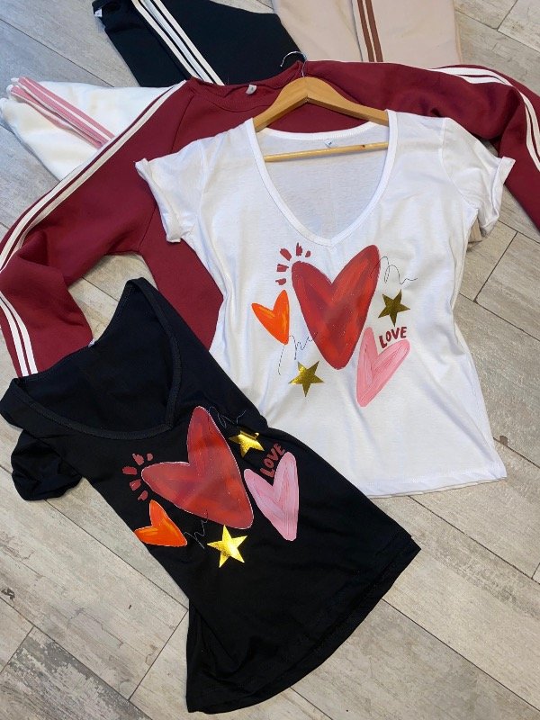 Producto - Remera Corazones Love