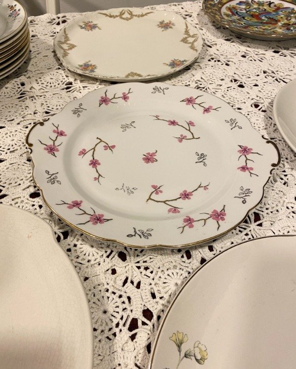 Producto - Masitero De Porcelana Con Dorado Verbano