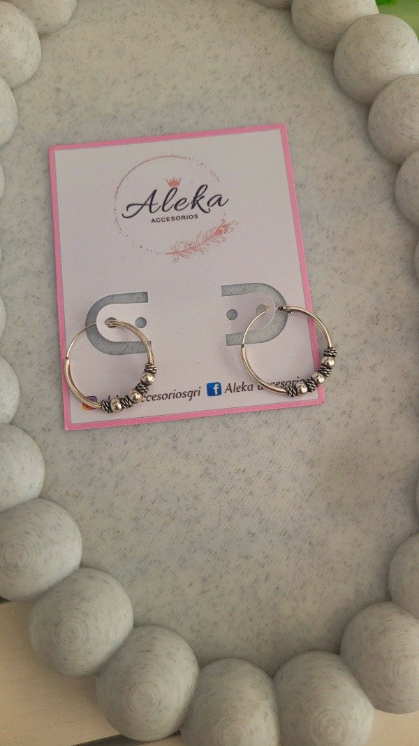 Producto - Argollas bali con resorte y bolita de plata 925 - 1