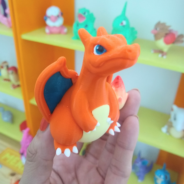 Producto - Charizard figura