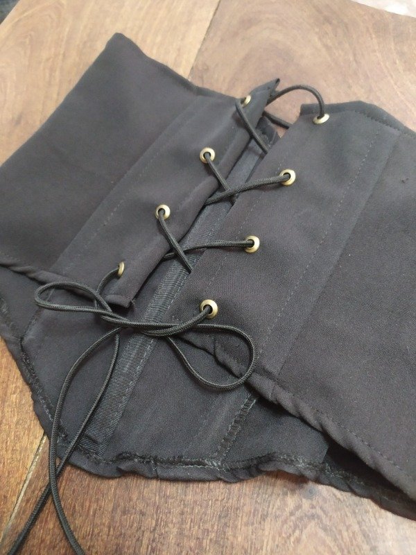 Producto - Under sastrero