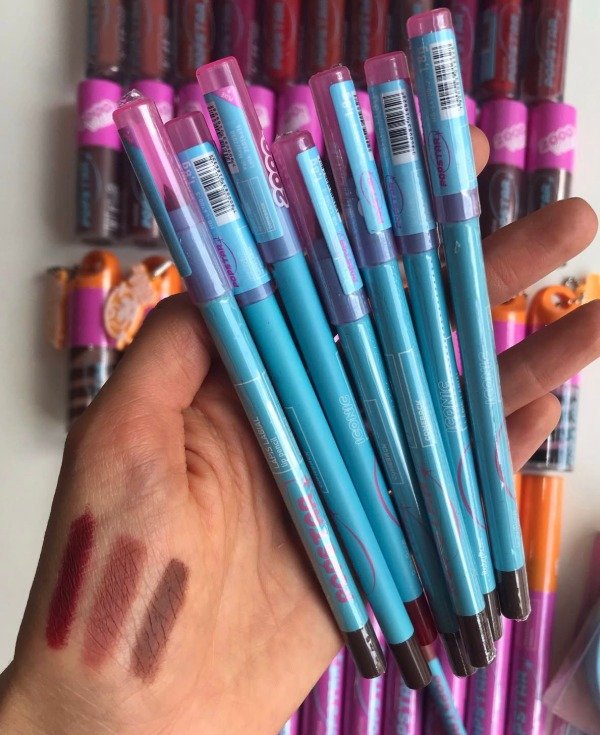 Producto - Delineador de Labios Popstar RUBY ROSE