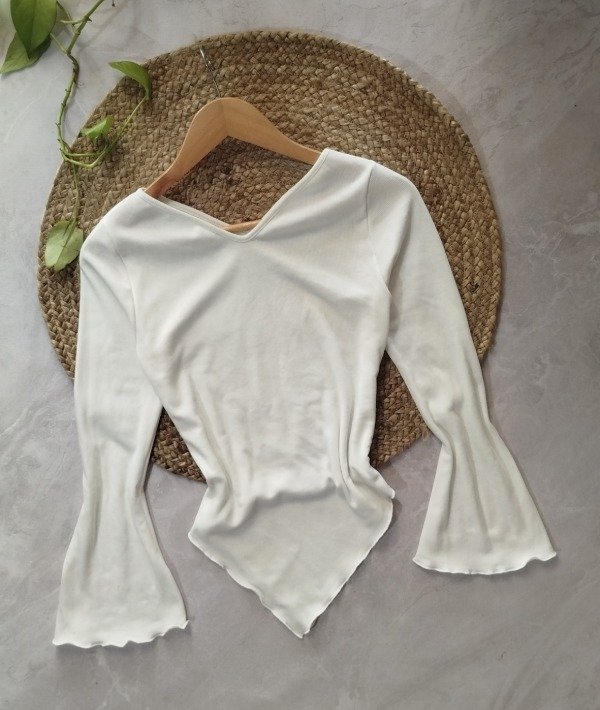 Producto - Camiseta en V
