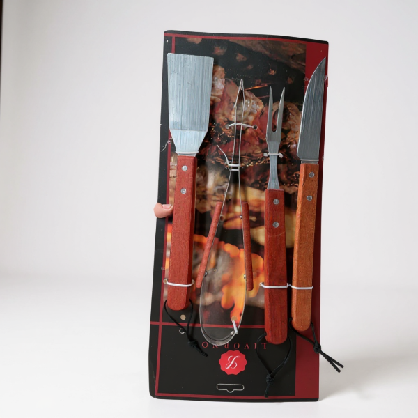 Producto - SET DE ASADO XL 4 PIEZAS MANGO DE MADERA PREMIUM