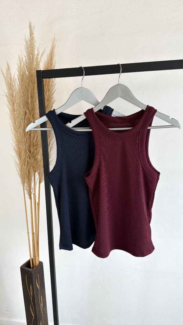 Producto - MUSCULOSA ATHANA