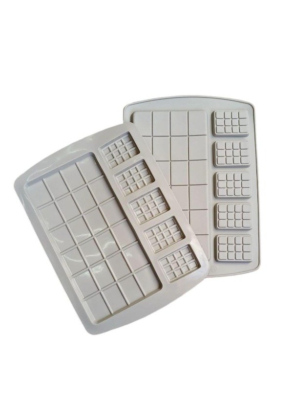 Producto - MOLDE SILICONA TABLETA CHOCOLATE GRANDE Y CHICA XUD