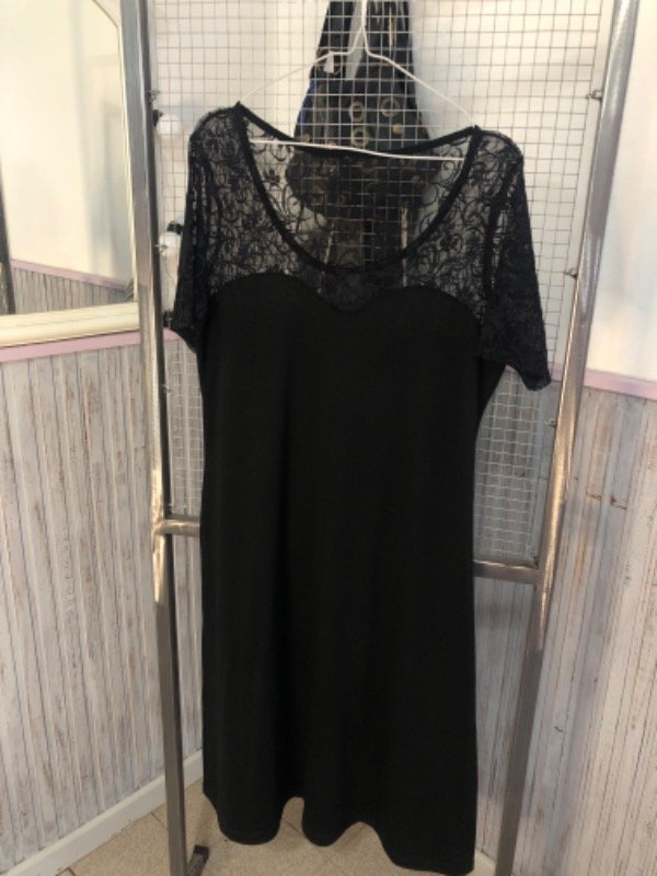 Producto - Vestido //black// talle XL