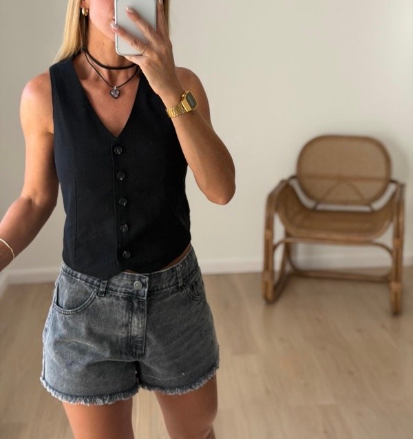 Producto - SHORT GREY ROTURAS