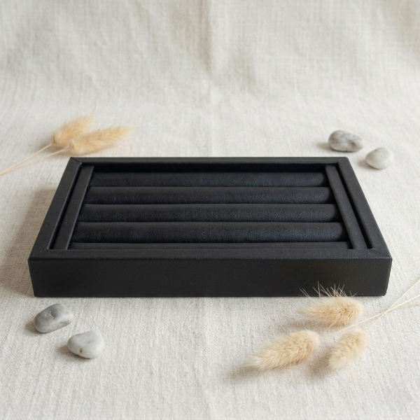 Producto - Exhibidor Anillos Chico -Madera y Ecocuero