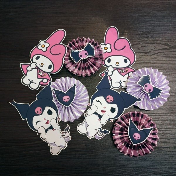 Producto - Guirnalda de Rosetas + Personajes Kuromi