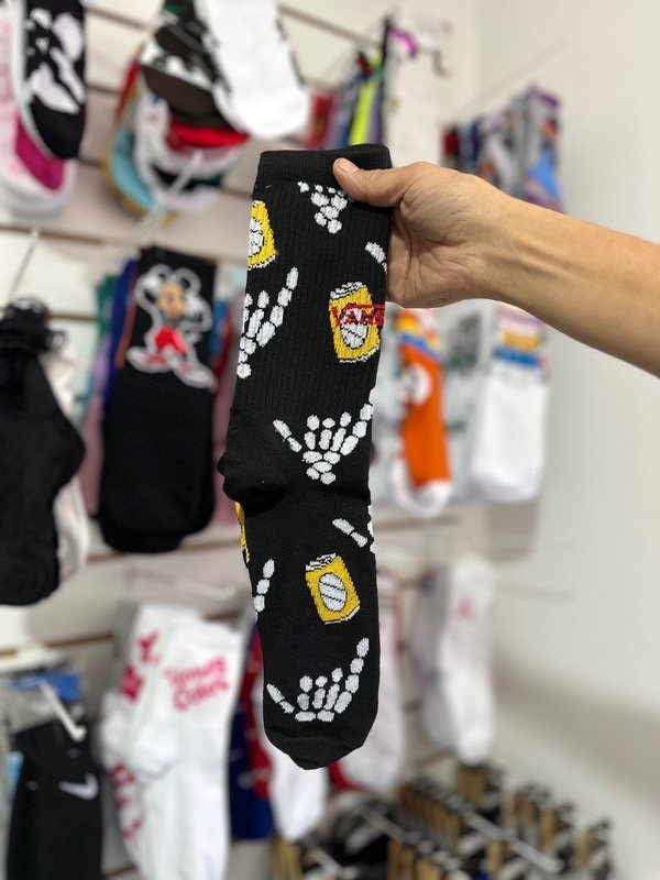 Producto - Vans cervezas y mano