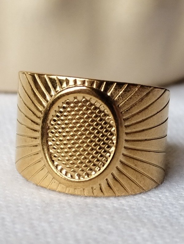 Producto - Anillo ancho óvalo y lineas