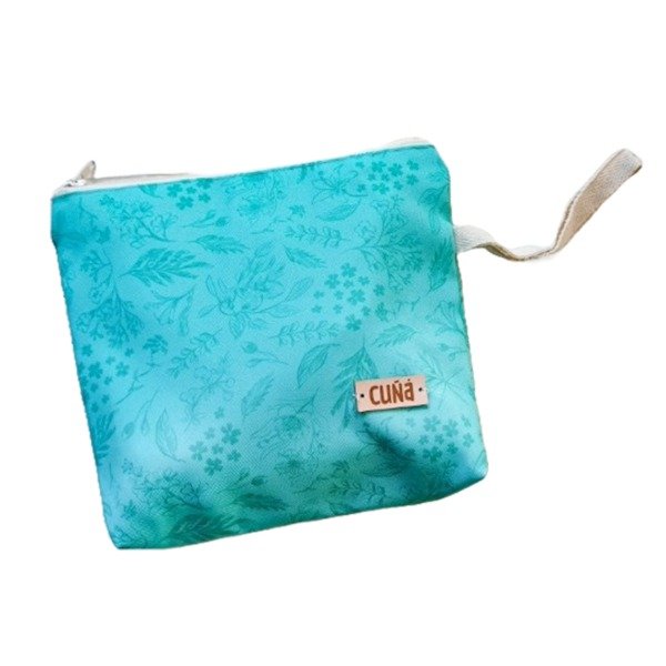 Producto - Neceser Flora agua