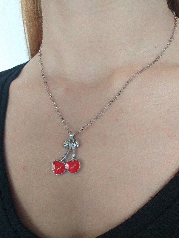 Producto - AQC0033 Collar Cereza Corazón esmaltada bijouterie