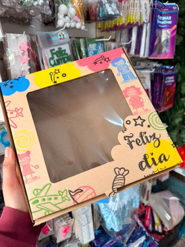 Producto - Caja "feliz dia" infantil 25x25x8