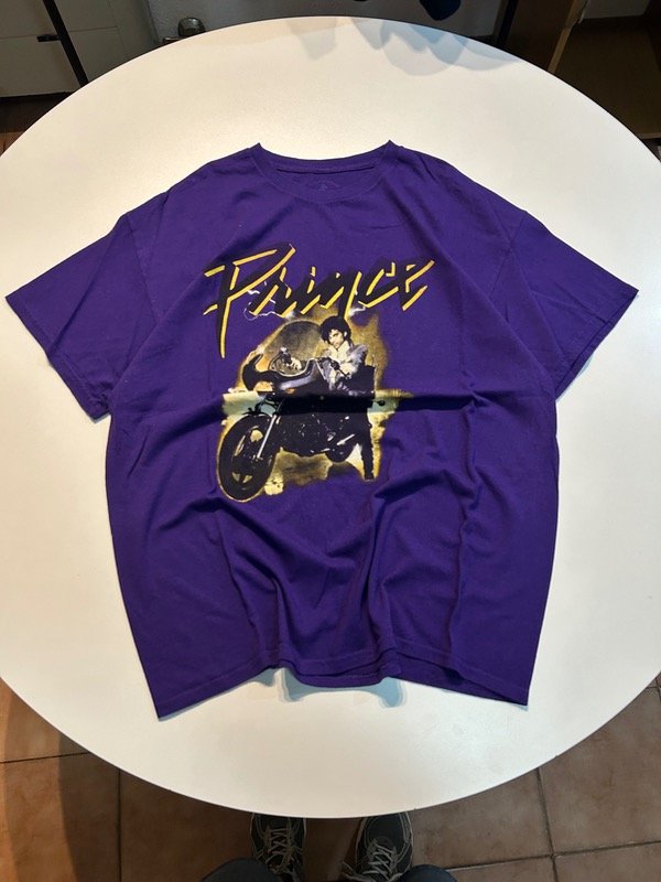 Producto - Remera Prince Oficial Merch (XL)