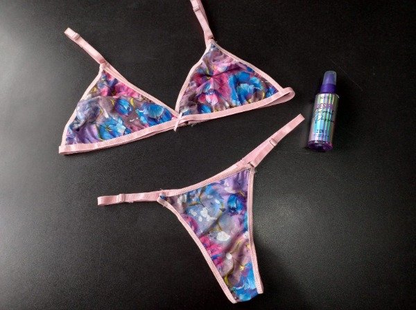 Producto - Conjunto microfibra estampada floreado