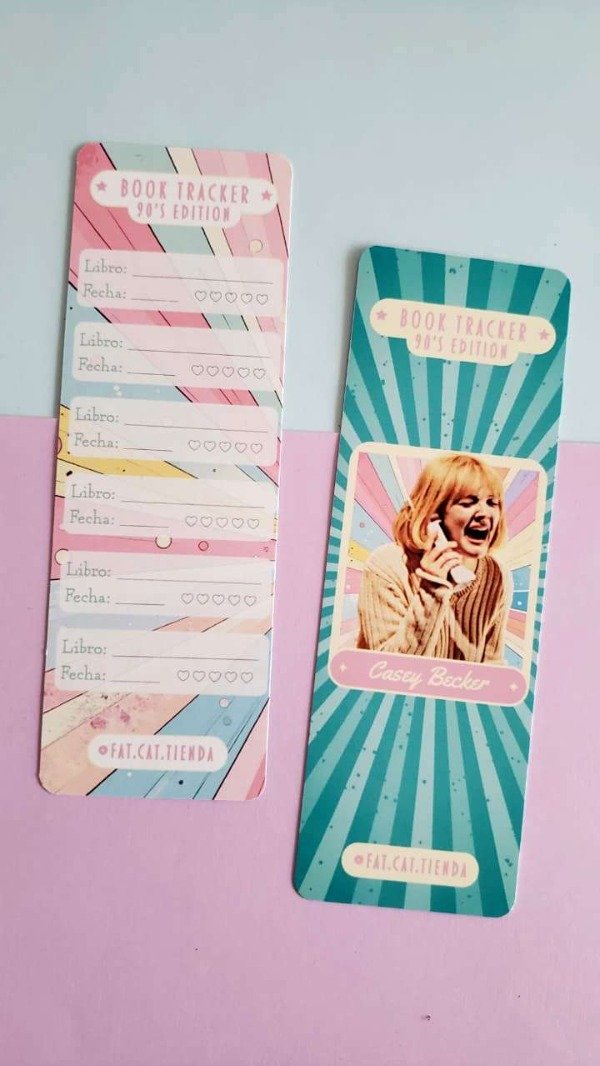Producto - Book Tracker - 90's Edition - Casey Becker