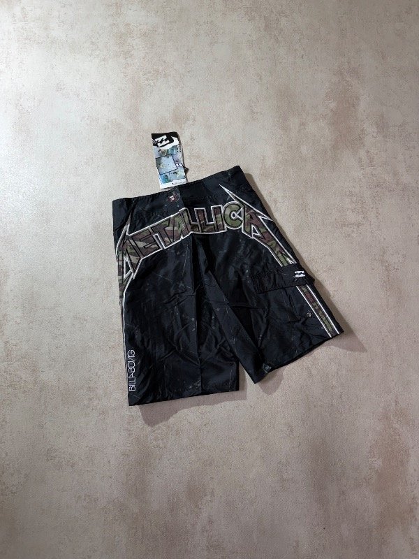 Producto - Malla Surf Billabong Metálica Camo verde T.50 Replica (Nueva con etiqueta)