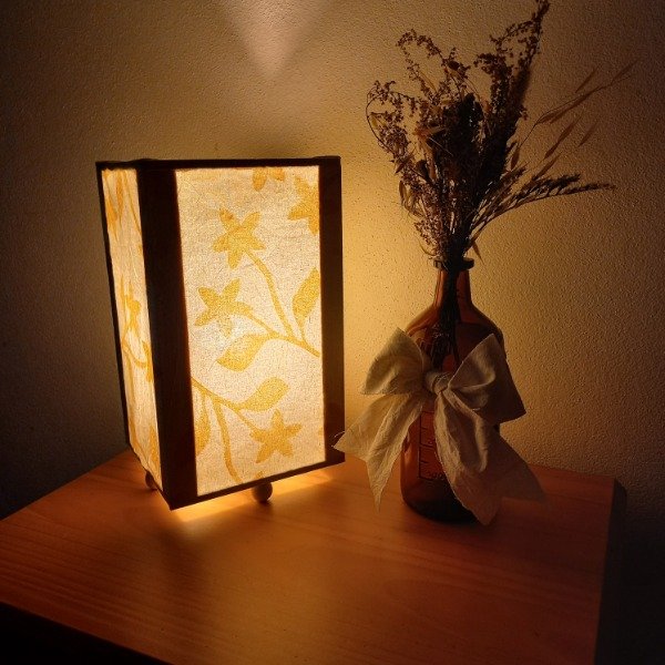 Producto - LÁMPARA DE MESA