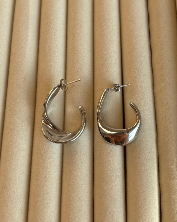 Producto - Aros geométricos plateados