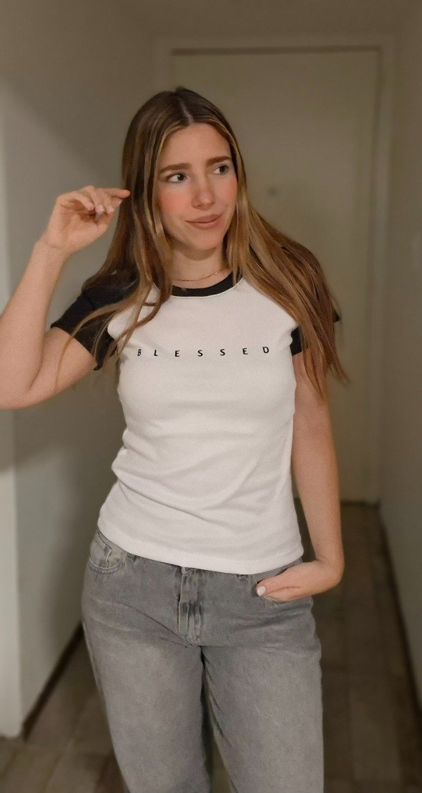 Producto - Remera Luci BRAVE LILA