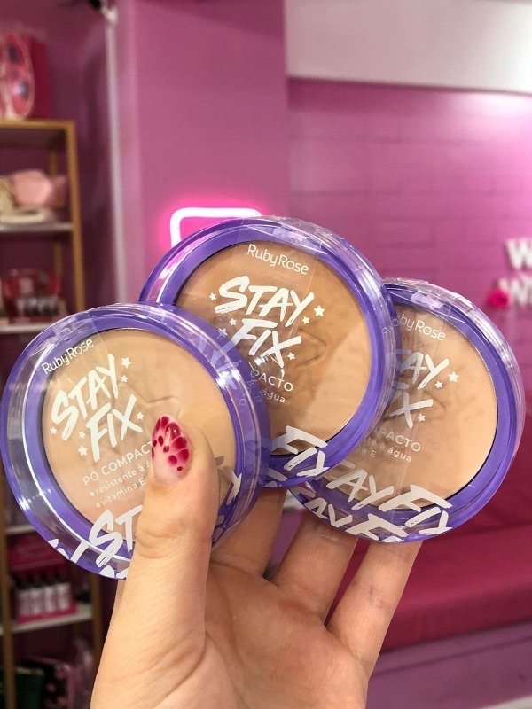 Producto - Polvo compacto con color Stay Fix-Ruby Rose