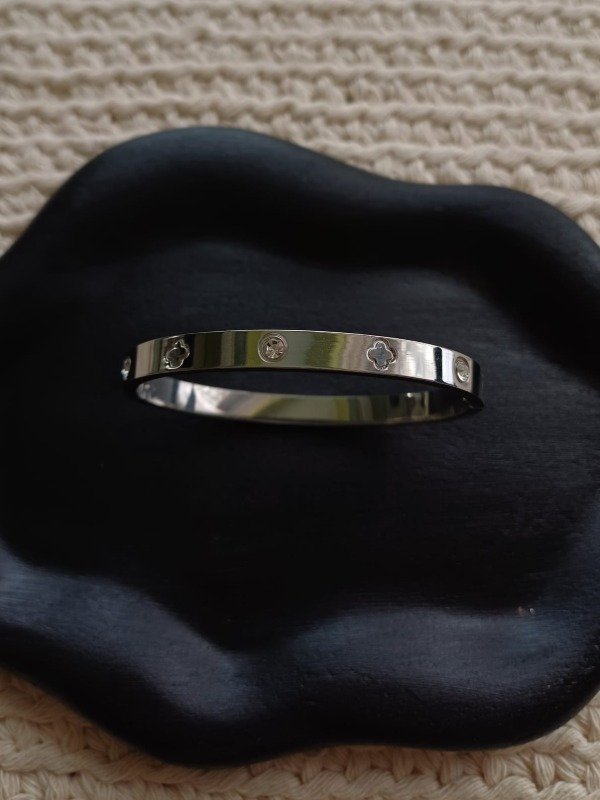 Producto - Esclava Cartier strass