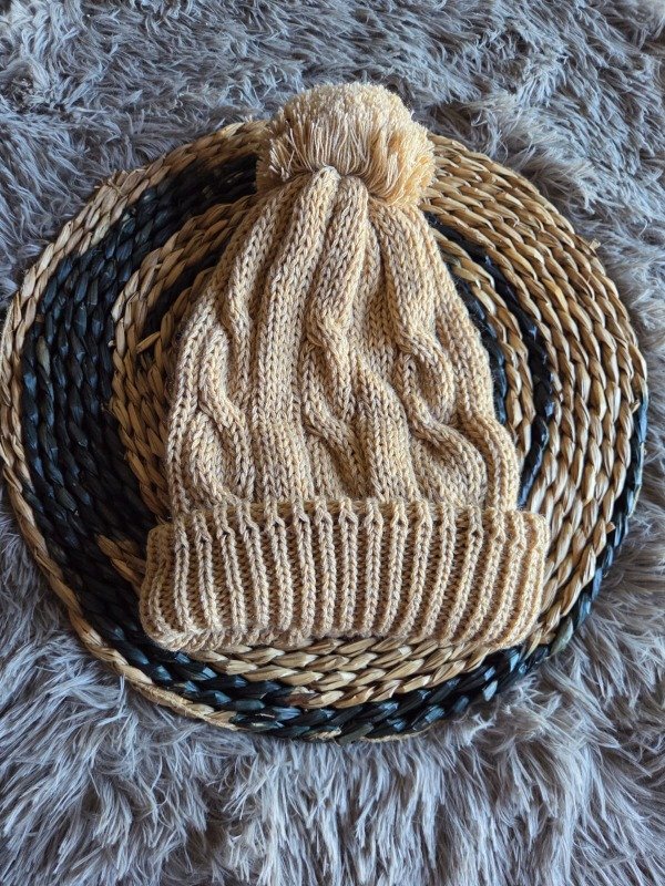Producto - Gorro Pompón Camel