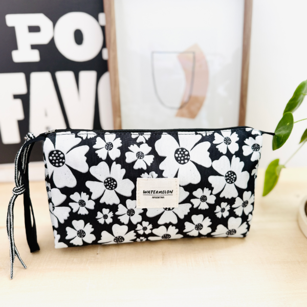 Producto - Necessaire Muakis