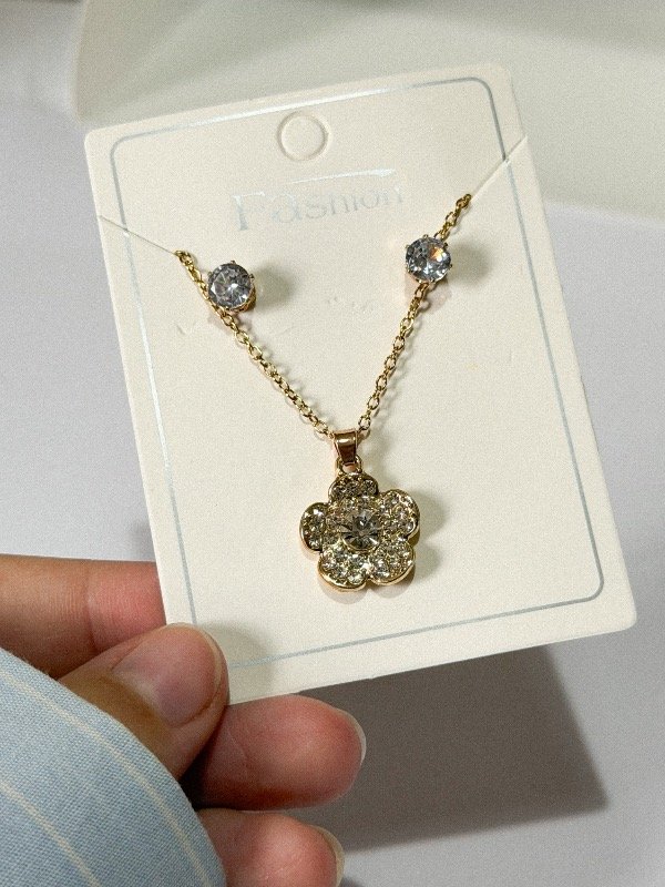 Producto - Conjunto collar flor3 + aros-acero dorado