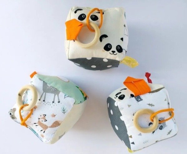 Producto - Cubos sonajeros x 3