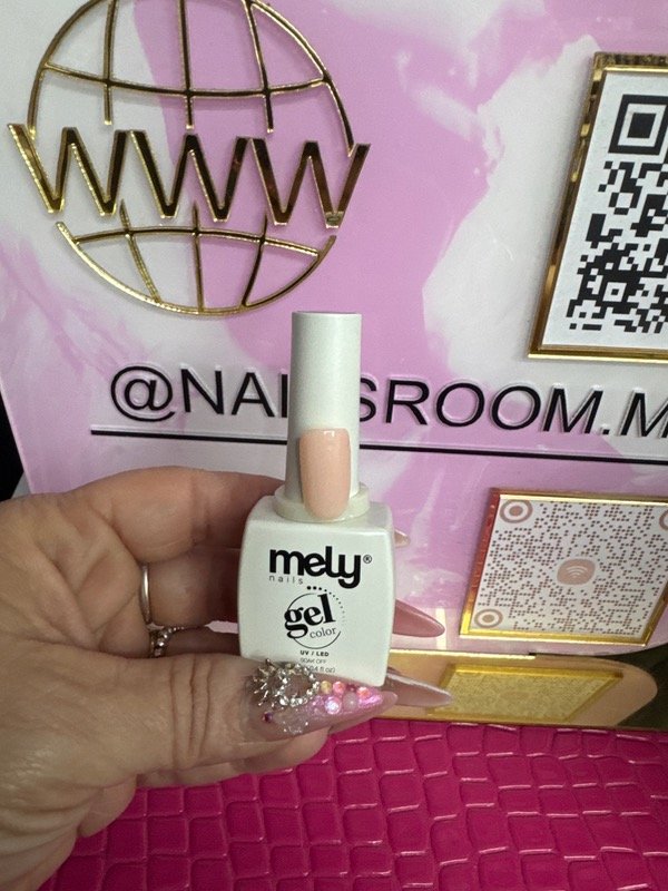 Producto - Esmalte mely 068