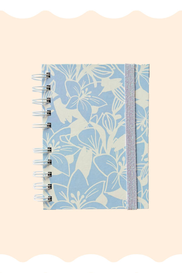 Producto - Cuaderno lirio A6