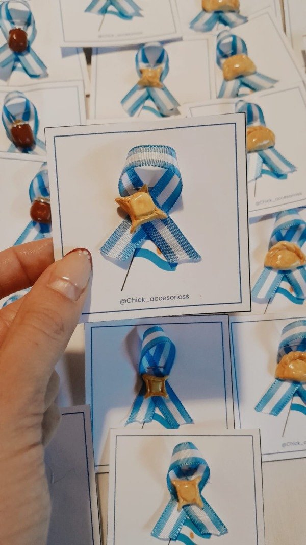 Producto - Escarapela pastelito