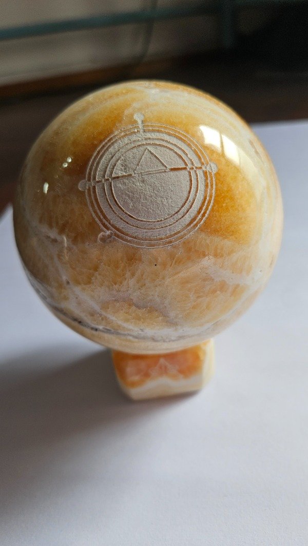 Producto - Esfera de 8cm de diámetro Blanco Puro Translucido