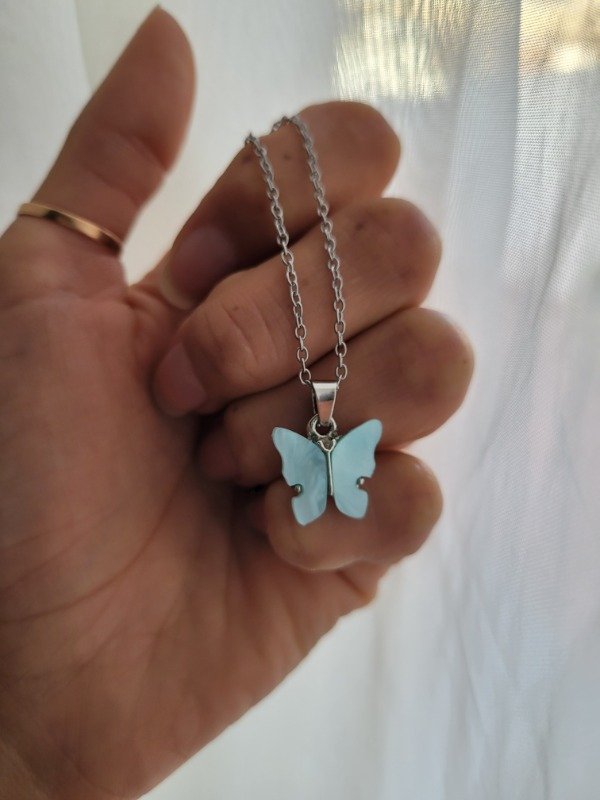 Producto - Gargantilla mariposa nácar celeste AQ