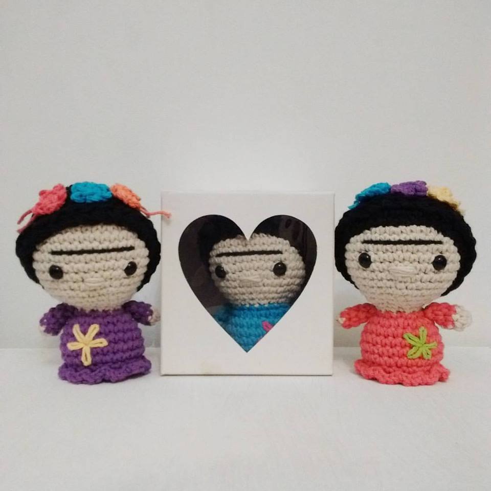 Mini Frida Kahlo - Patrón en PDF - Universo Cora King