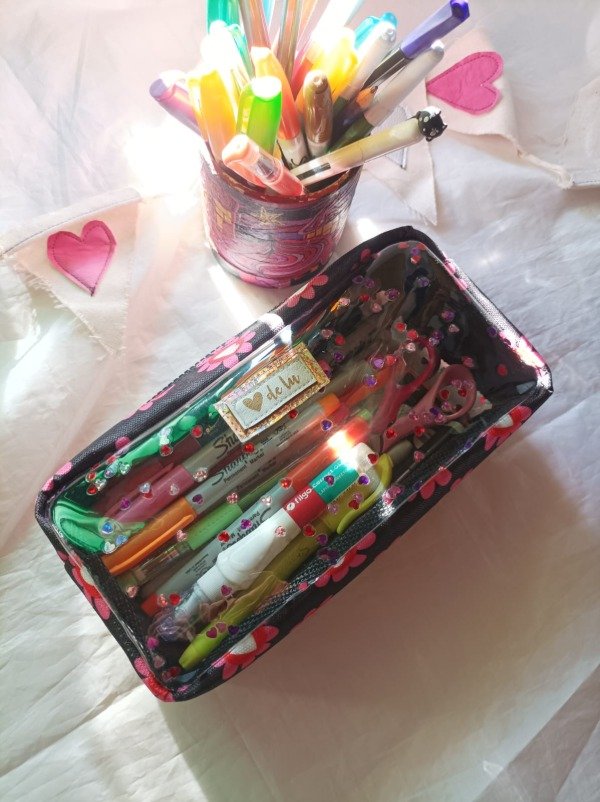 Producto - Cartuchera Cristal Corazones