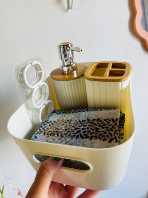 Producto - Set de baño con cortina y canasto
