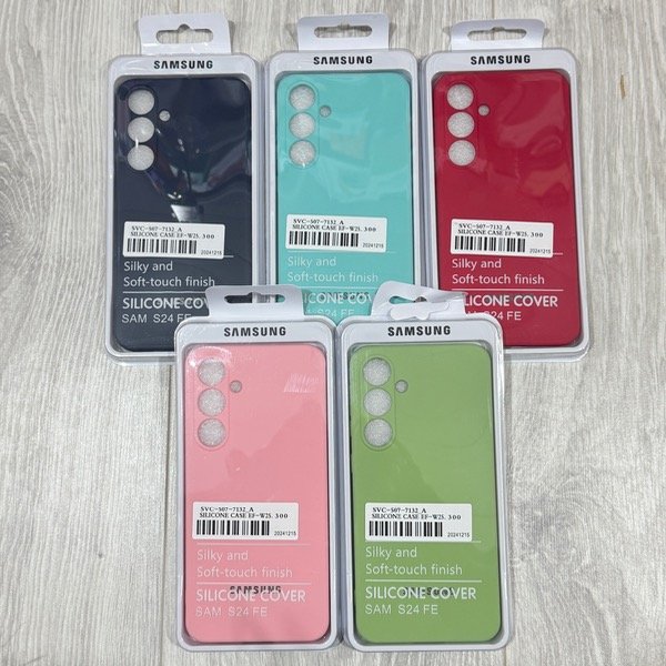 Producto - FUNDA SILICONA CON LOGO S24 FE